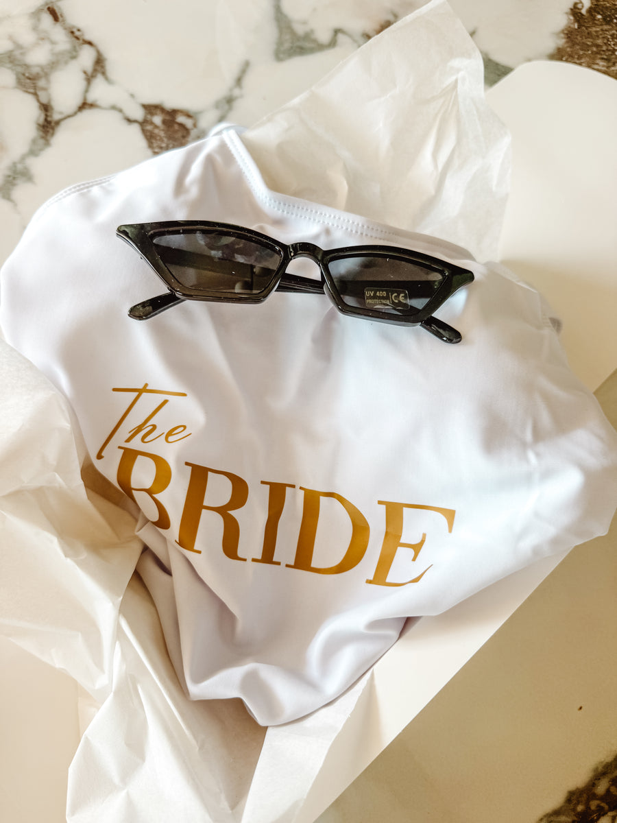 Box costume Bride